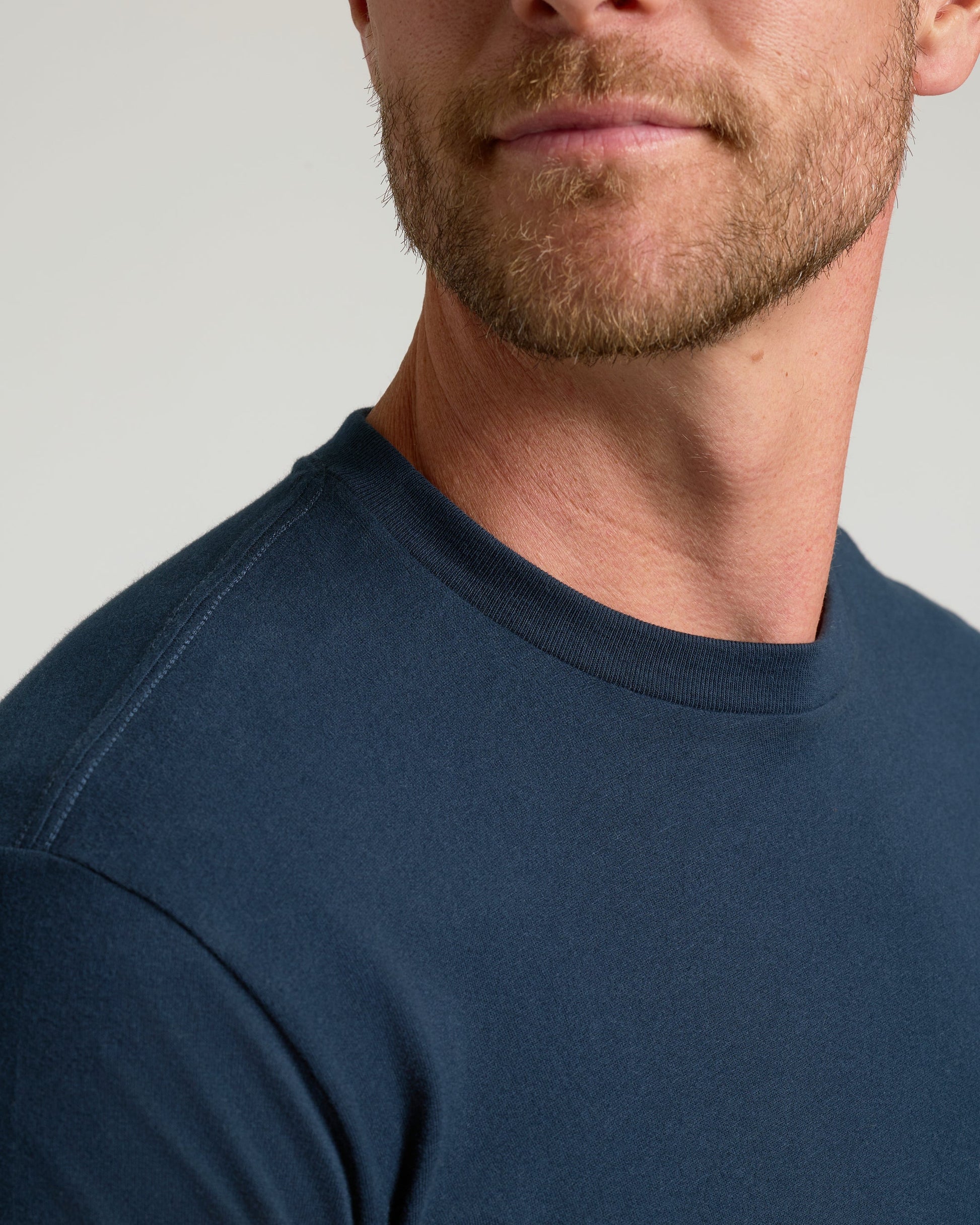 Maglietta girocollo classica blu navy