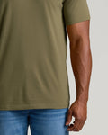 Maglietta girocollo verde militare taglio tall